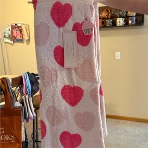 Cupcakes & Cashmere Pink Heart Patterned Blanket